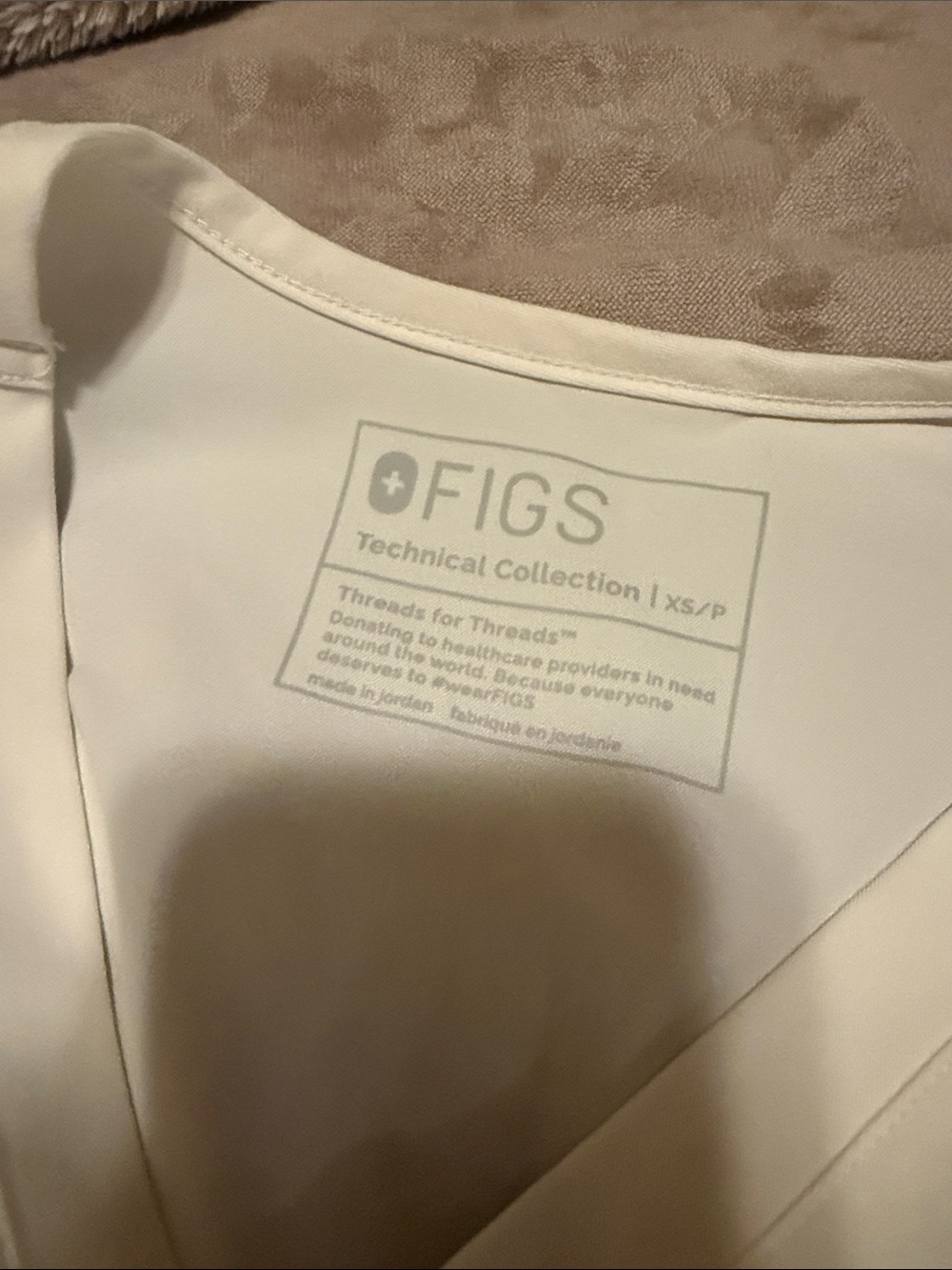 Figs White Scrub Set with Gray Drawstrings - Picture 3 of 4